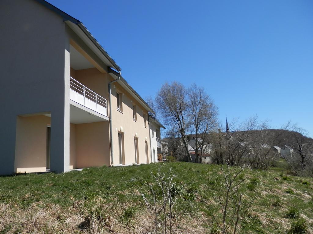 Aux Balcons Du Sancy Picherande Exterior foto