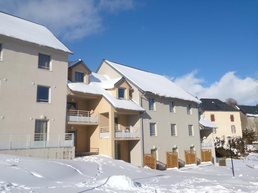 Aux Balcons Du Sancy Picherande Exterior foto